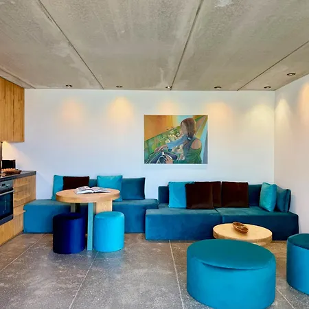 Canaryislandshost I Oliva カレタ・デ・ファマラ